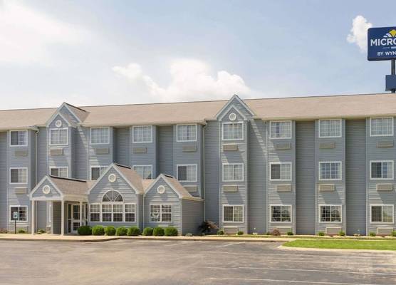 Microtel Inn Bowling Green 1