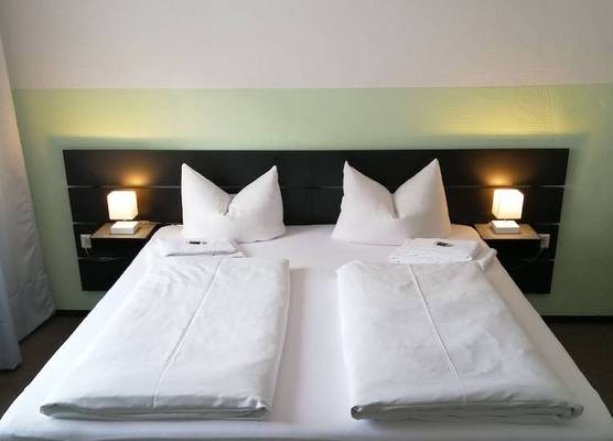 Hotel Augsburg Goldener Falke 1