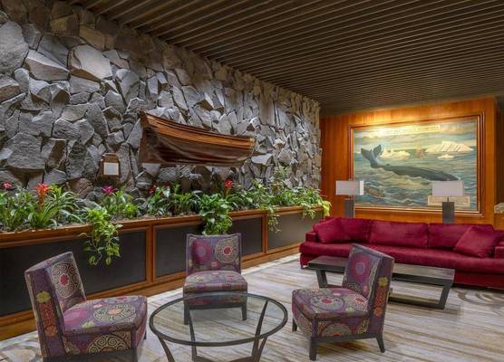 The Hotel Captain Cook 1