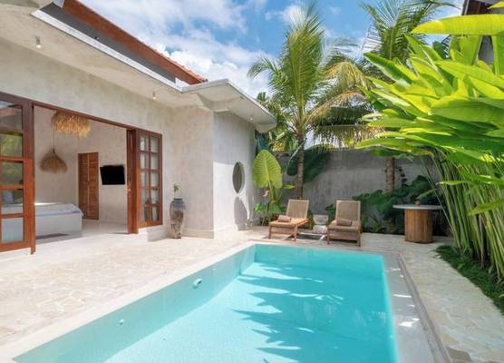 Nick Villas 1