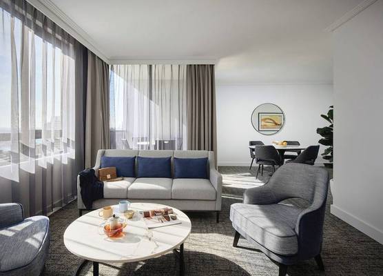 Meriton Suites Pitt Street, Sydney 1