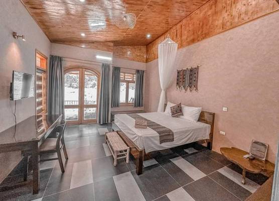 Sky Bay Lodge 1