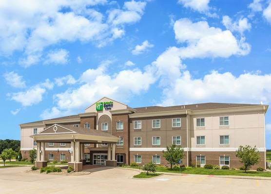 Holiday Inn Express & Suites ALBERT LEA - I-35 by IHG 1
