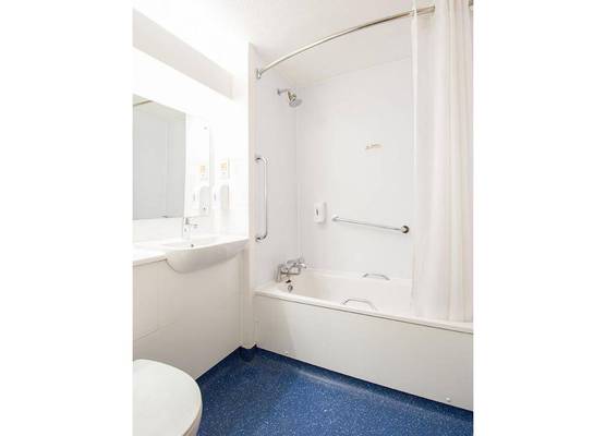 Travelodge Reading M4 Westbound 1