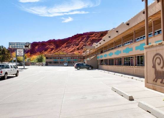 Big Horn Lodge 1