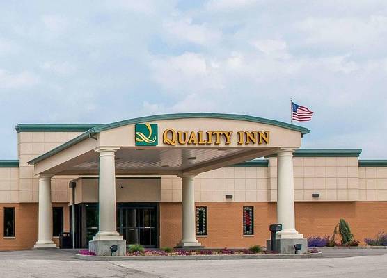 Quality Inn Huntingburg - Jasper 1