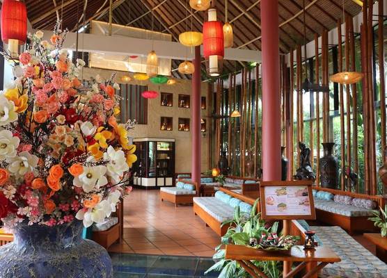 Bamboo Village Beach Resort & Spa 1