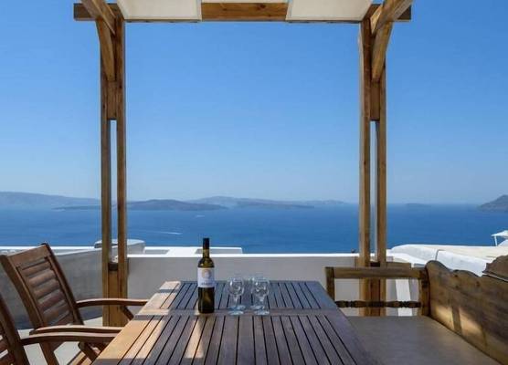 Ianthe Apartments & Villa 1