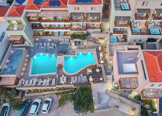Mystery Skiathos Luxury Residence 1