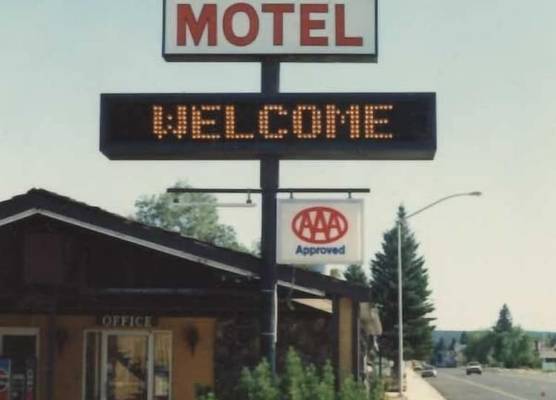 Color Country Motel 1