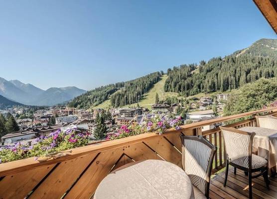 HOTIDAY Room Collection - Campiglio Pradalago 1