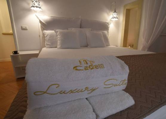 Cadelli Luxury Suite & Apartments 1