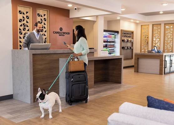 Candlewood Suites ORANGE by IHG 1