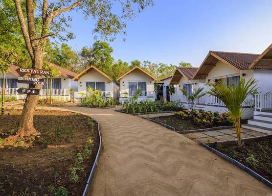 White Wood Resort By Stone Wood Hotels 1