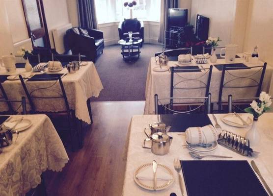 Hazelgrove Guest House 1