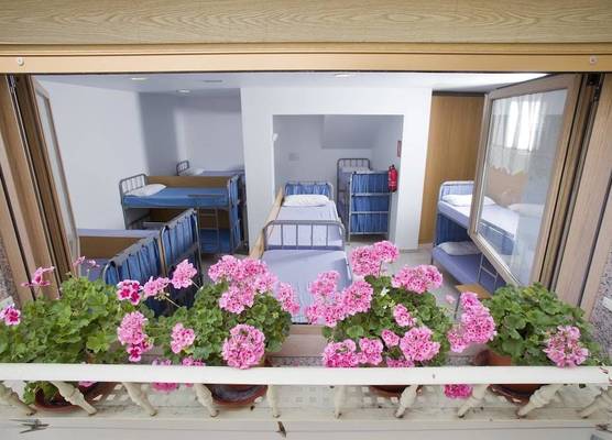 Albergue Albas EXCLUSIVO para Peregrinos 1
