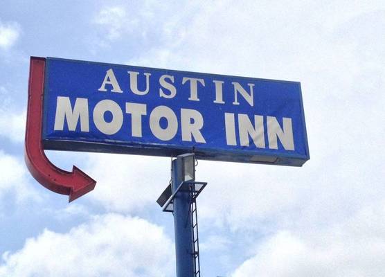 Austin Motor Inn 1
