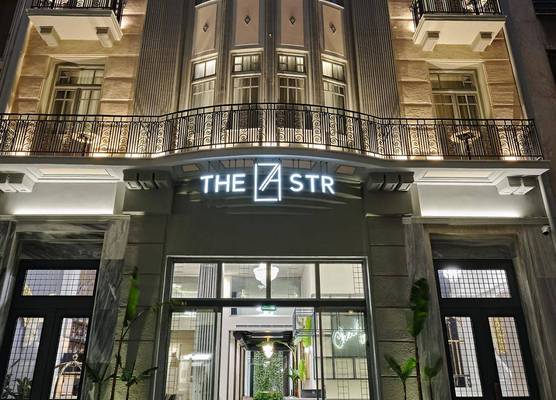 L7 Str Athens 1