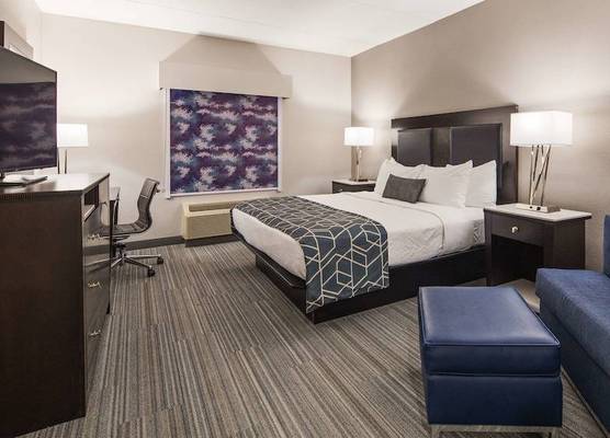 Best Western Plus Wilkes Barre-Scranton Airport Hotel 1
