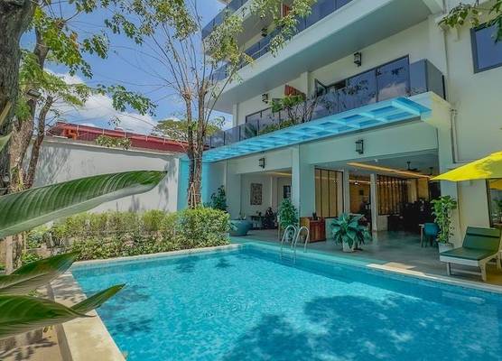 Smile Boutique Hotel by EHM 1