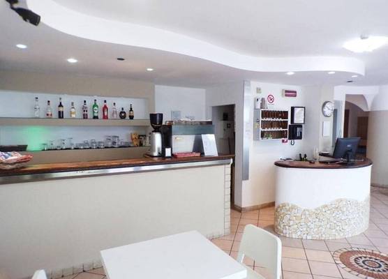 HOTEL FRIDA 1