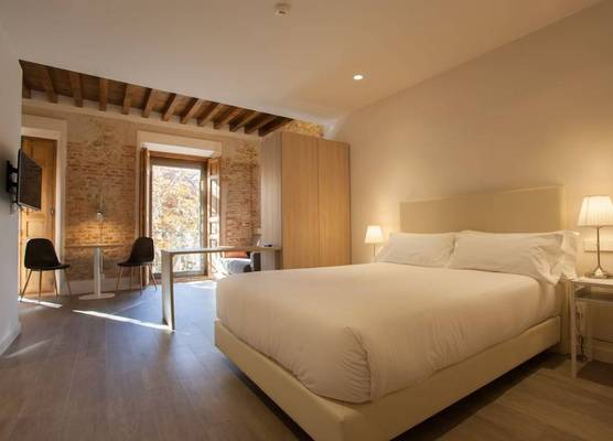 San Lorenzo Suites 1