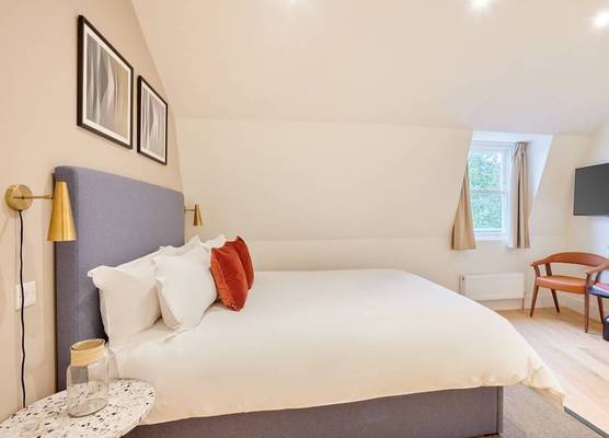 The Prince Hotel Vauxhall Central London Riverside 1