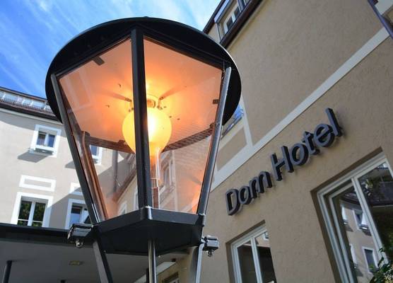 Dom Hotel 1