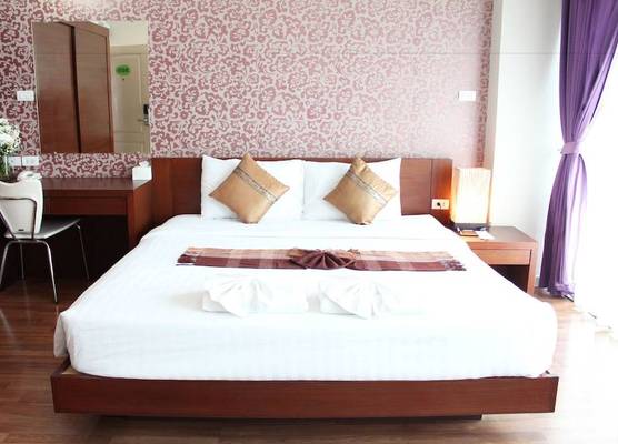 Baiyoke Ciao Hotel 1