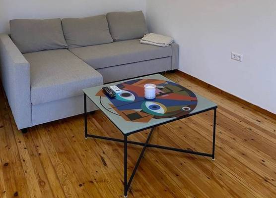 Modern, centrally located apartment 1