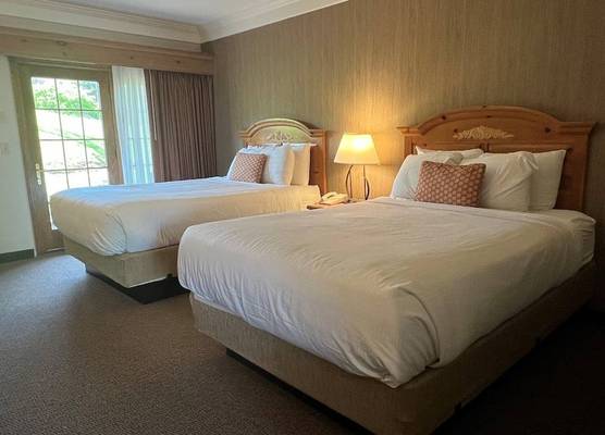 The Inn At Holiday Valley 1