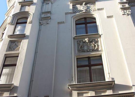 Hotel Am Goldenen Strauss 1
