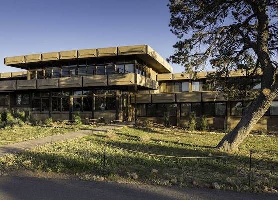 Kachina Lodge - Inside the Park 1
