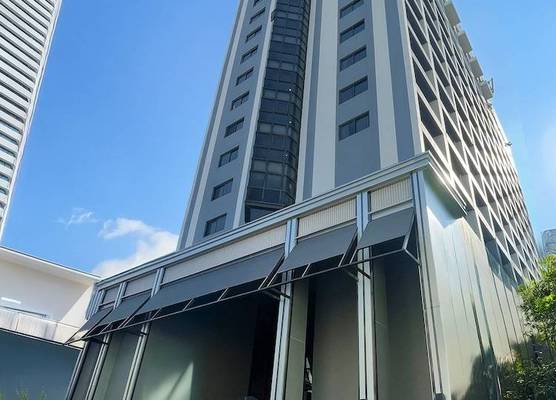Pinnacle Lumpini Park Hotel 1