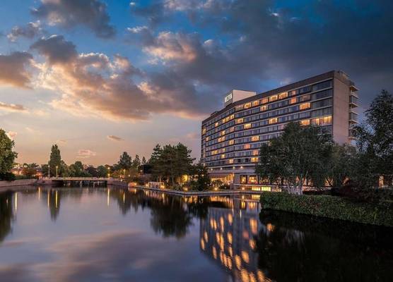 Hilton Amsterdam 1