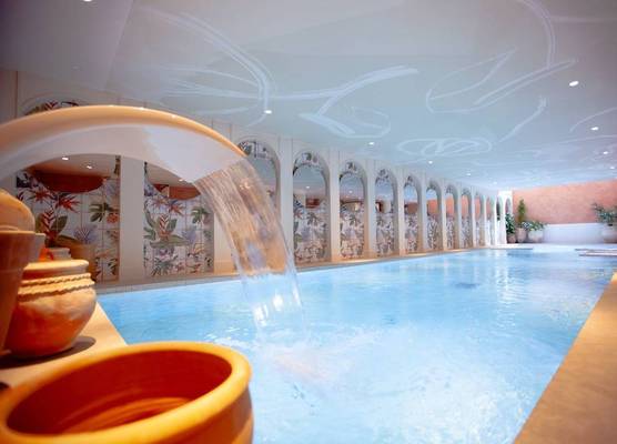 Bloom House Hôtel & SPA 1
