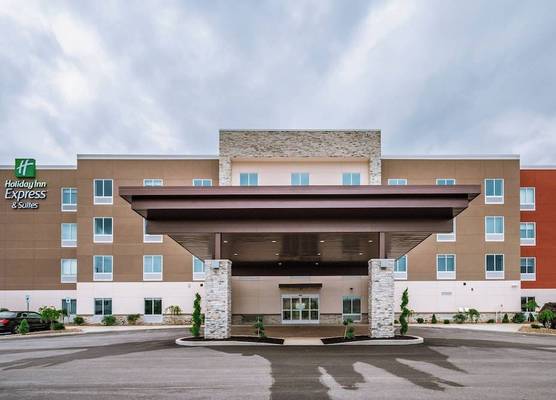 Holiday Inn Express & Suites SOUTH BEND - CASINO by IHG 1