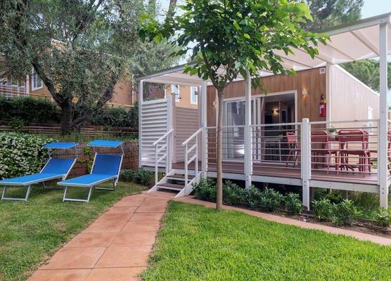 Camping Village Baia Azzurra 1