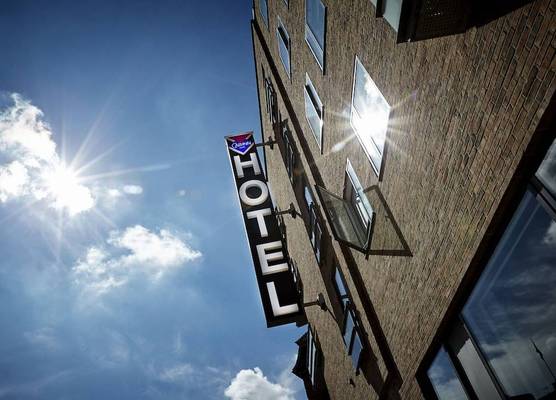 Cabinn City 1