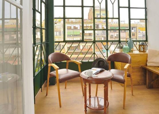 Hostal Girona 1