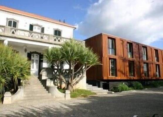 ARTS IN Hotel Conde Carvalhal 1