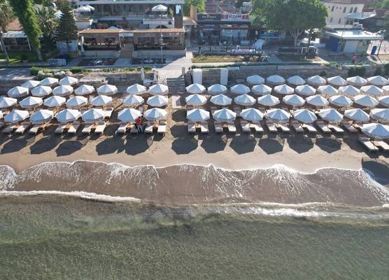 Kalia Beach Hotel Side 1