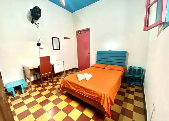 Ding-Dong Hostel 1