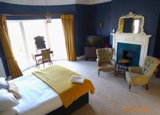 Donington Manor Hotel 1