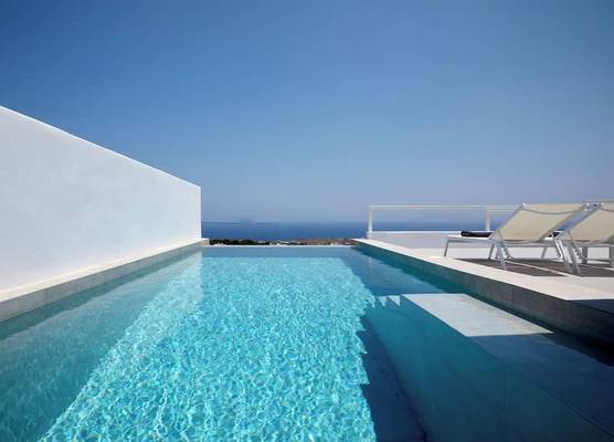 Thadeos Villa 1