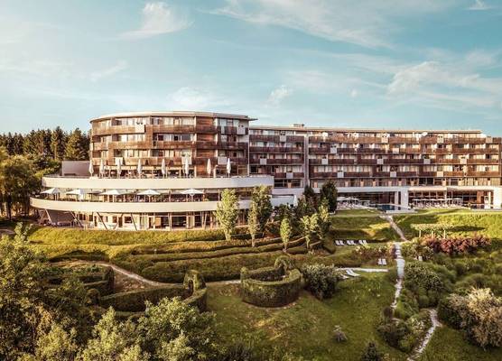 Falkensteiner Balance Resort Stegersbach l Adults Only 1