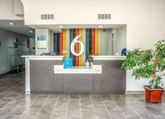 Studio 6 Claremore OK 1
