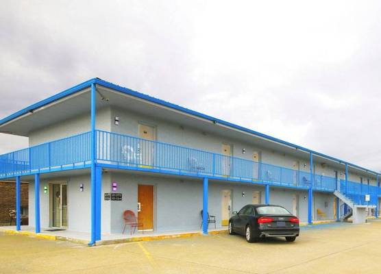 Marshall Lodge By OYO Hwy 65 1