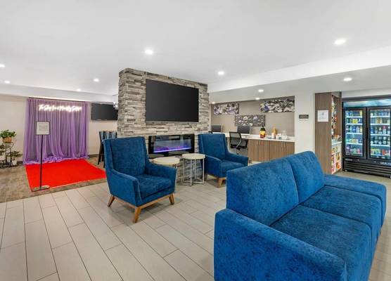 MainStay Suites Oakbrook Terrace - Chicago 1