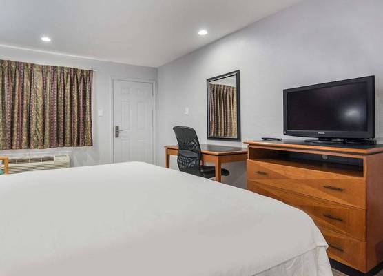 Knights Inn North Richland Hills 1